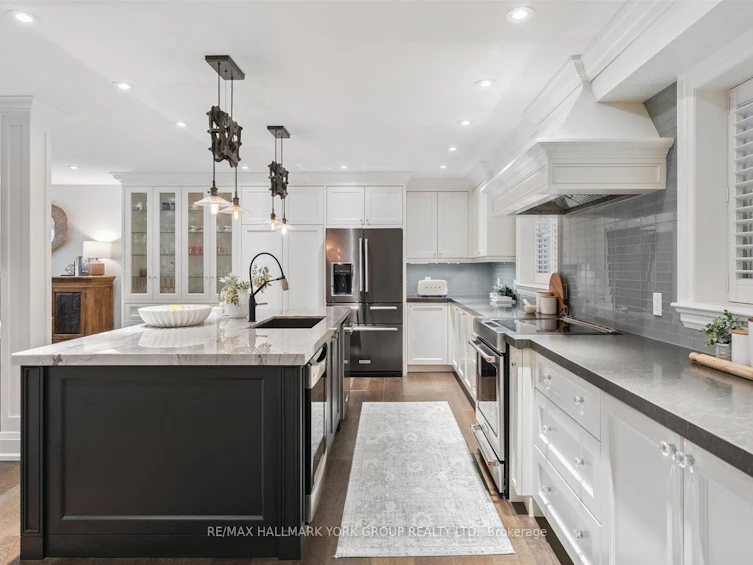 380 Rouge Hills Drive, Toronto, ON, M1C 2Z5 - 11