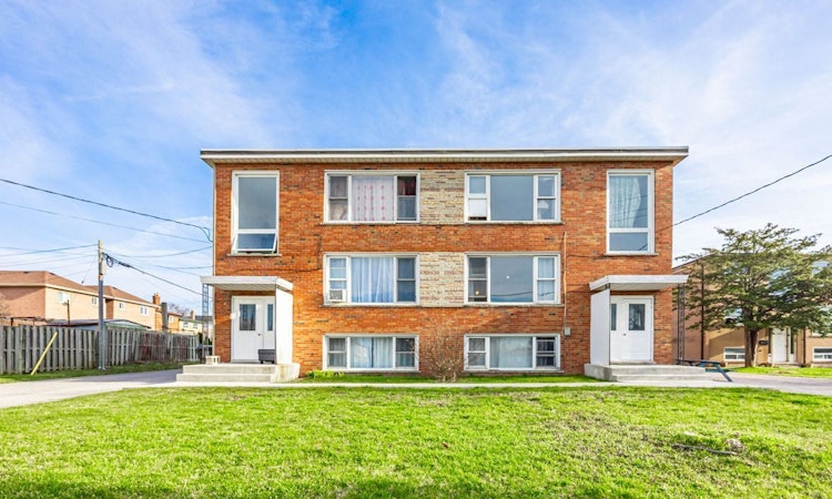 561-563 Danforth Road