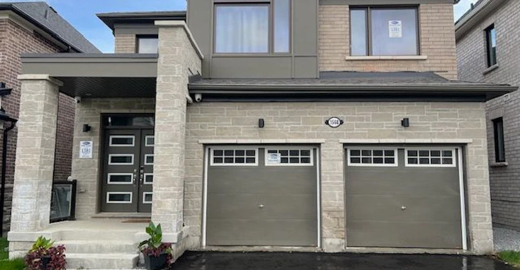 Room-1568 Scarlett Trail, Pickering, ON, L1X 0N9