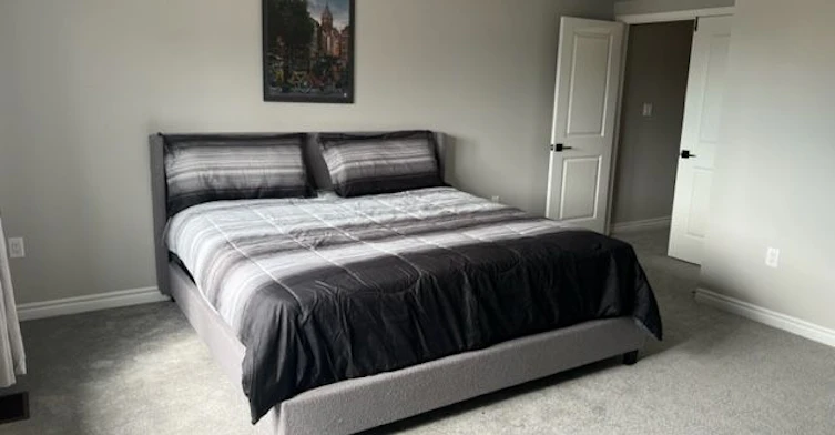 Room-1568 Scarlett Trail, Pickering, ON, L1X 0N9 - 8