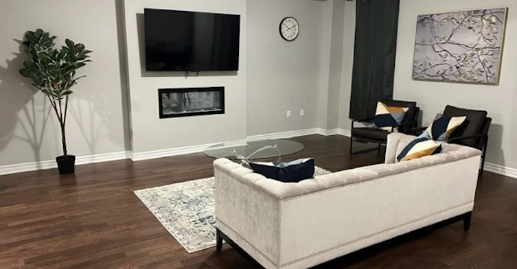 Room-1568 Scarlett Trail, Pickering, ON, L1X 0N9 - 4
