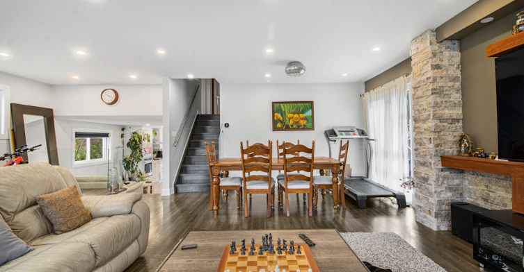 29 Skyridge Road, Toronto, ON, M1E 4N7 - 2