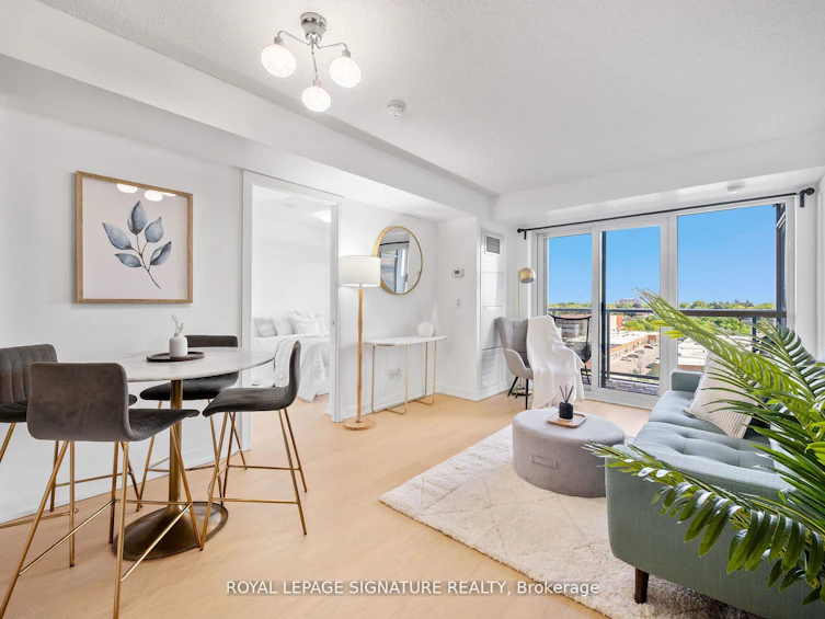 921-181 Village Green Square, Toronto, ON, M1S 0K6 - 2
