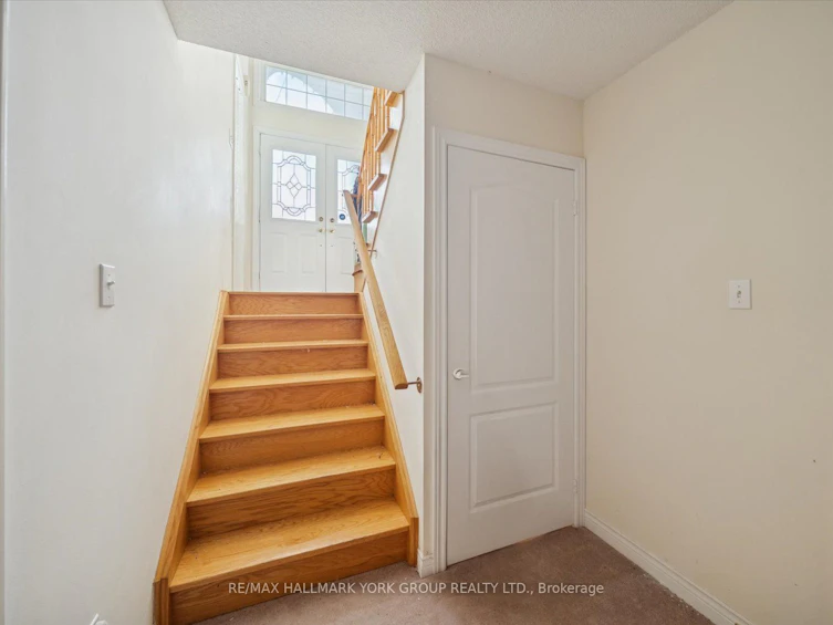 17 Woodcock Avenue, Ajax, ON, L1T 4J5 - 10
