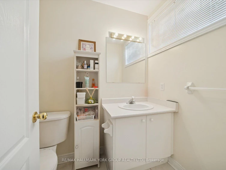 17 Woodcock Avenue, Ajax, ON, L1T 4J5 - 9