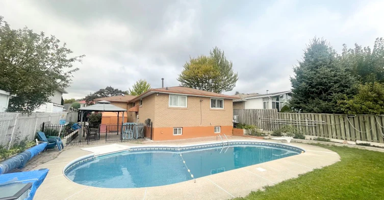 29 Charles Tupper Drive, Toronto, ON, M1C 2A8 - 2