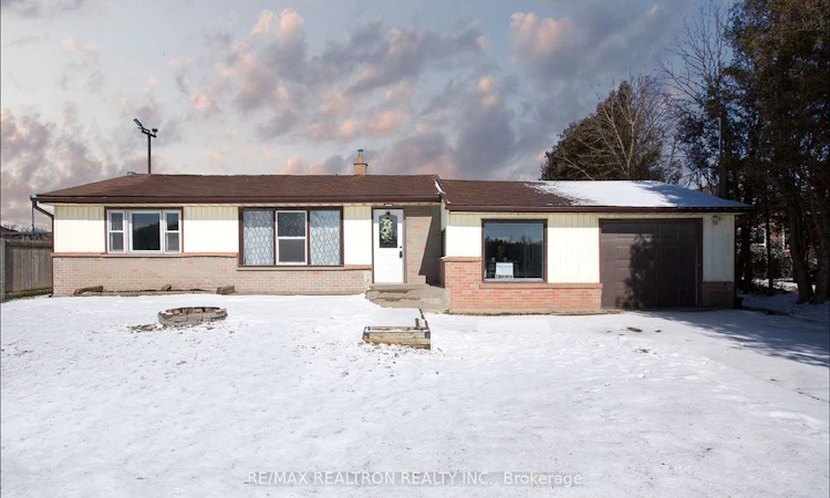 1608 Baseline Road W