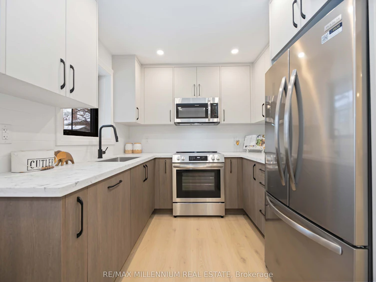 131 Applefield Drive, Toronto, ON, M1P 3Y5 - 14