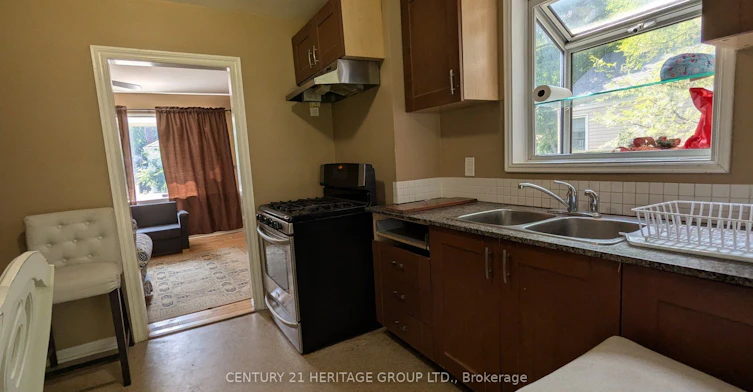 25 Bush Drive, Toronto, ON, M1C 1G7 - 4