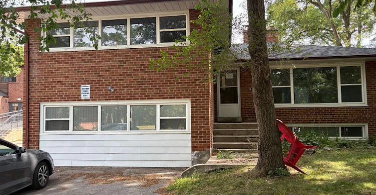 4130 Lawrence Avenue E, Toronto, ON, M1E 2R8