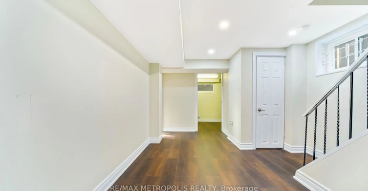 Basement-103 Packard Boulevard, Toronto, ON, M1P 4K7 - 5