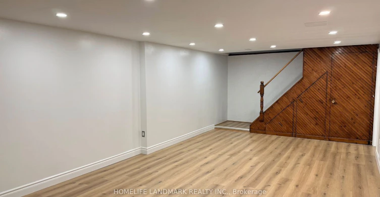 26 Kentish Crescent, Toronto, ON, M1S 2Z4 - 5