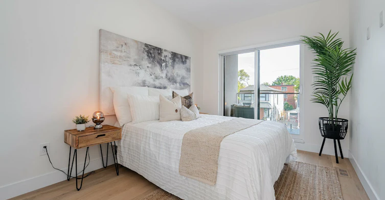 2B Holmstead Avenue, Toronto, ON, M4B 1T1 - 26
