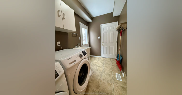 1901 Pine Grove Avenue, Pickering, ON, L1V 6T1 - 23