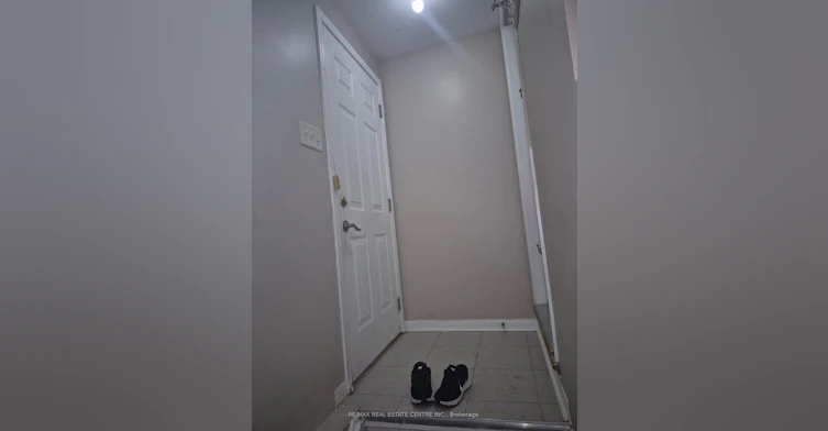 Lower-17 Millcar Drive, Toronto, ON, M1B 6J6 - 15