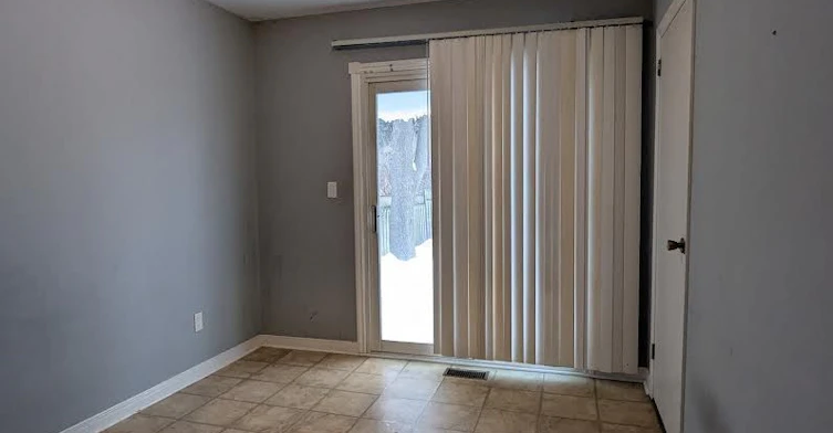 Main-712 Victory Drive, Pickering, ON, L1W 2S2 - 9