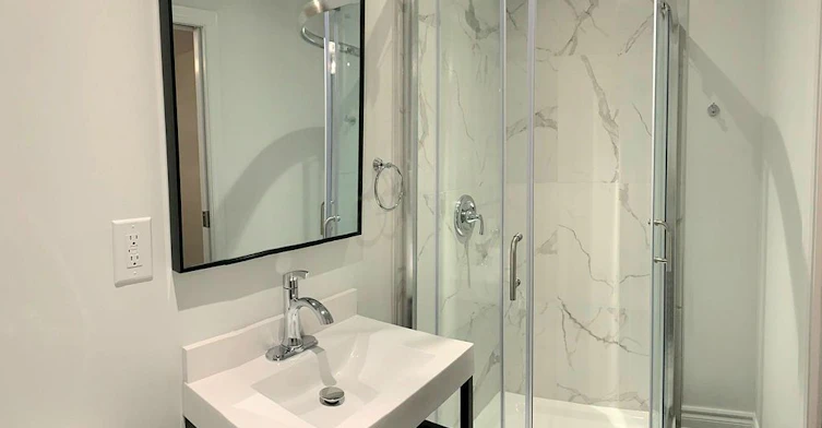 Main-976 Timmins Gardens, Pickering, ON, L1W 2L2 - 7