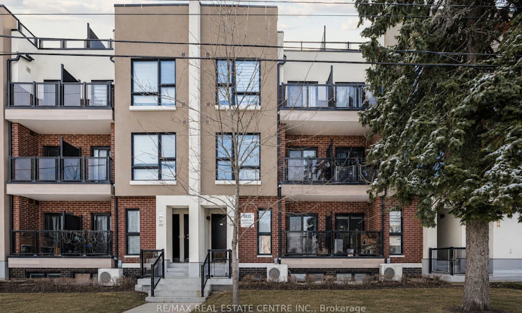 210-8835 Sheppard Avenue E