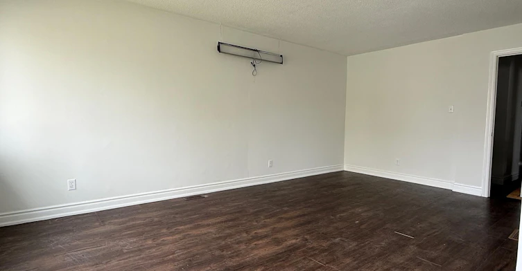 1212 Somerville Street, Oshawa, ON, L1G 4K8 - 2