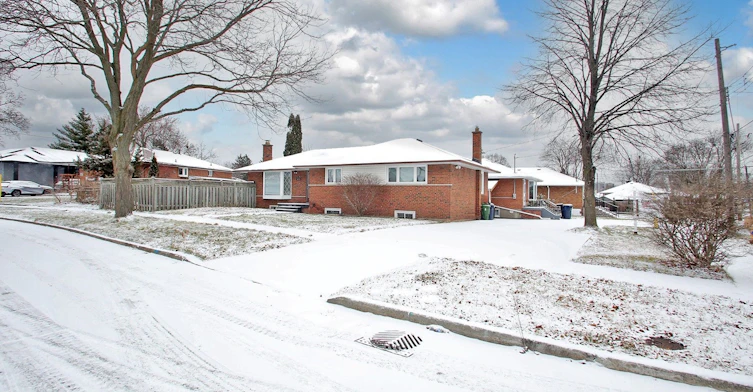 1 Barnes Crescent, Toronto, ON, M1G 1Z8 - 31
