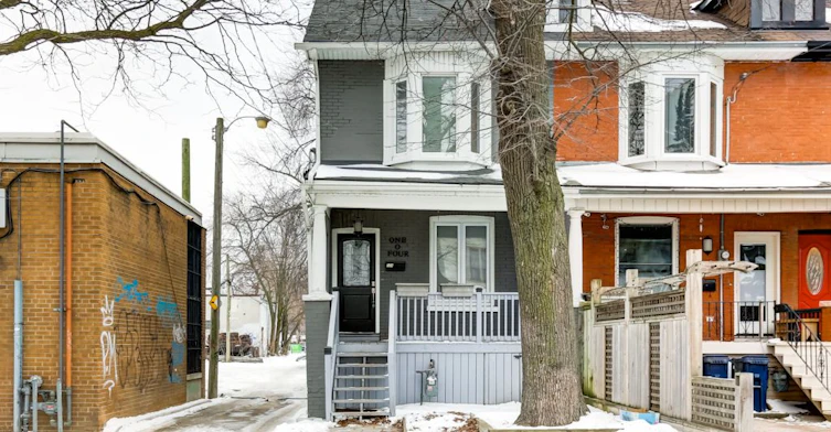 Main Fl-104 Leslie Street E, Toronto, ON, M4M 3C7
