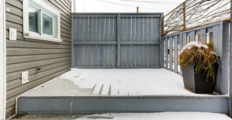 Main Fl-104 Leslie Street E, Toronto, ON, M4M 3C7 - 22
