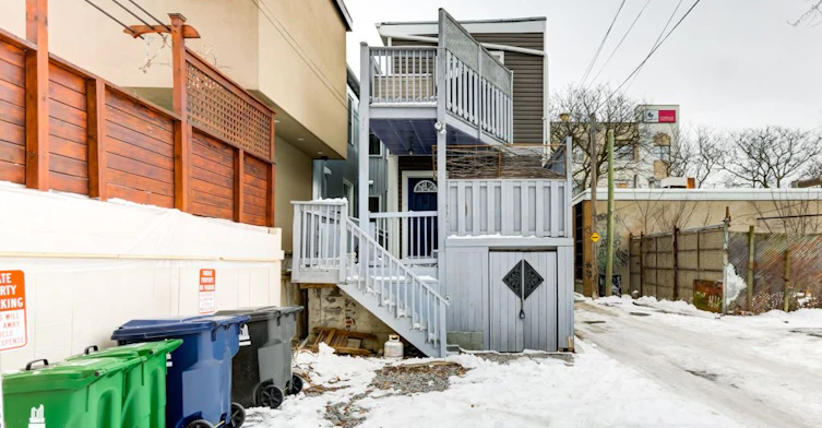 Main Fl-104 Leslie Street E, Toronto, ON, M4M 3C7 - 25