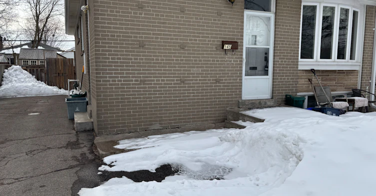 ( Main Floor )-145 Tulloch Drive, Ajax, ON, L1S 2S7 - 2