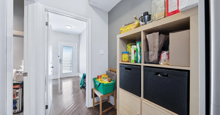 169 King Edward Avenue, Toronto, ON, M4C 5J7 - 14