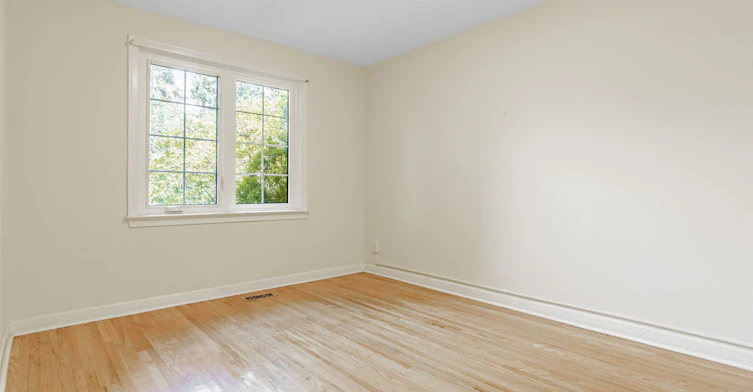 Main Unit-36 Par Avenue, Toronto, ON, M1G 2G4 - 23