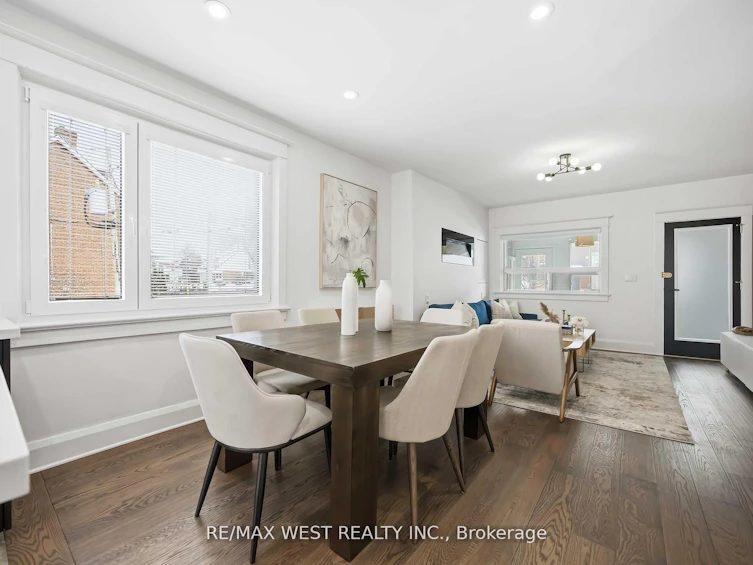 902 Woodbine Avenue, Toronto, ON, M4C 4B5 - 10
