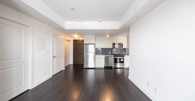 910-2799 Kingston Road, Toronto, ON, M1M 0E3 - 2