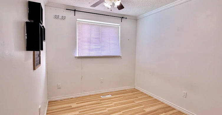 7 Parsell Square, Toronto, ON, M1B 2A5 - 6