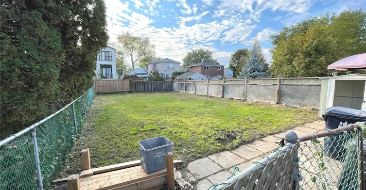 52 Claremore Avenue, Toronto, ON, M1N 3R9 - 14