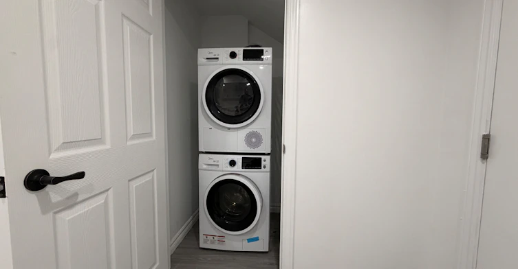 Bsmt-43 Creedon Crescent, Ajax, ON, L1T 0P7 - 10