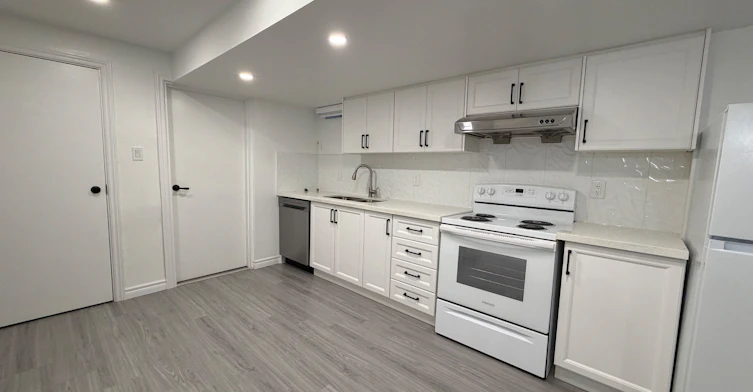 Bsmt-43 Creedon Crescent, Ajax, ON, L1T 0P7