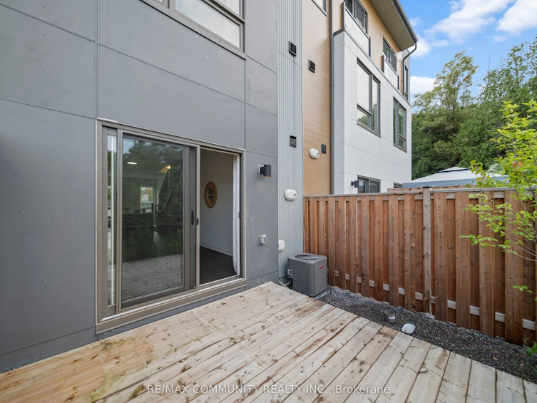 1672 Pleasure Valley Path N, Oshawa, ON, L1G 0E3 - 30