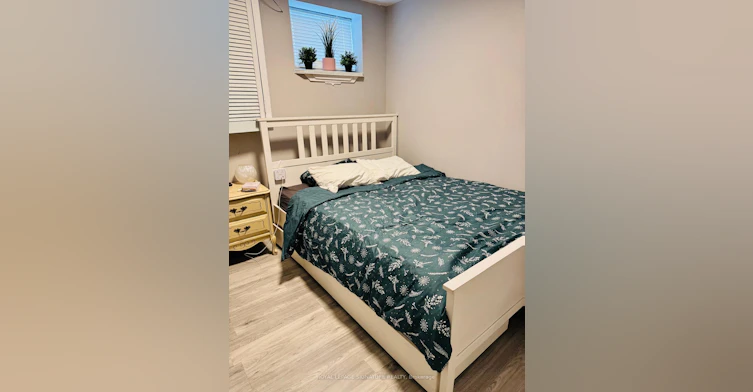 Lower-87 Leroy Avenue, Toronto, ON, M4J 4G9 - 9