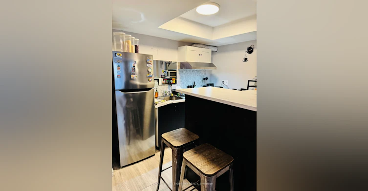 Lower-87 Leroy Avenue, Toronto, ON, M4J 4G9 - 7