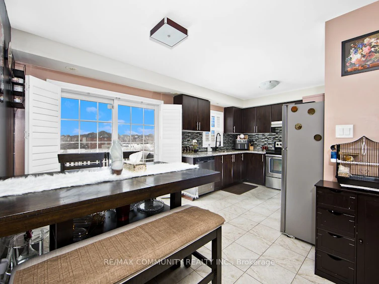 2462 Bromus Path, Oshawa, ON, L1L 0K6 - 8