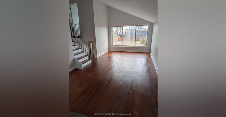 740 Stone Street, Oshawa, ON, L1J 1A6 - 4