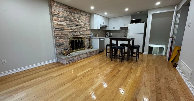 Lower-40 Wellpark Boulevard, Toronto, ON, M1V 1A5 - 4