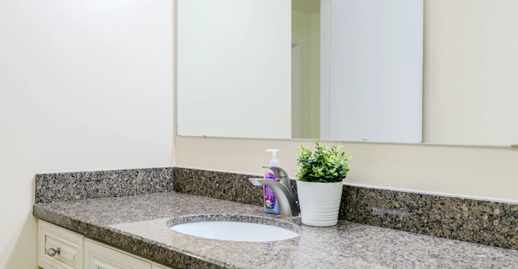 34 Harringay Crescent, Toronto, ON, M1W 1Z3 - 40