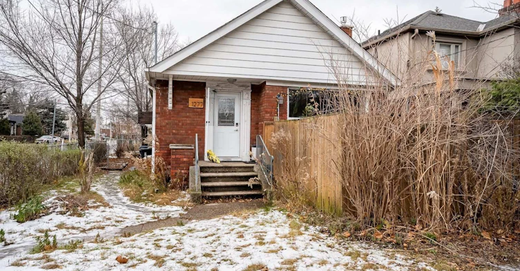 Lower-1277 Broadview Avenue, Toronto, ON, M4K 2T5 - 21