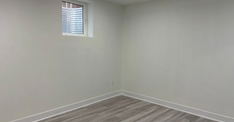 Basement-65 Mildenhall Place, Whitby, ON, L1M 0E5 - 10