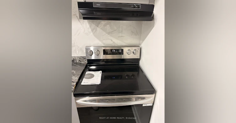 Basement-65 Mildenhall Place, Whitby, ON, L1M 0E5 - 6