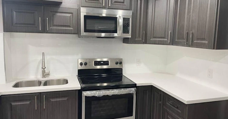 23 Keeble Crescent, Ajax, ON, L1T 3R7 - 3