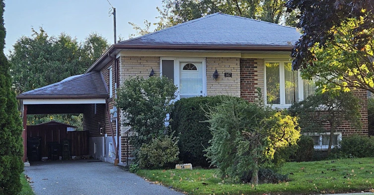 (Main)-147 Fitzgibbon Avenue, Toronto, ON, M1K 4A6