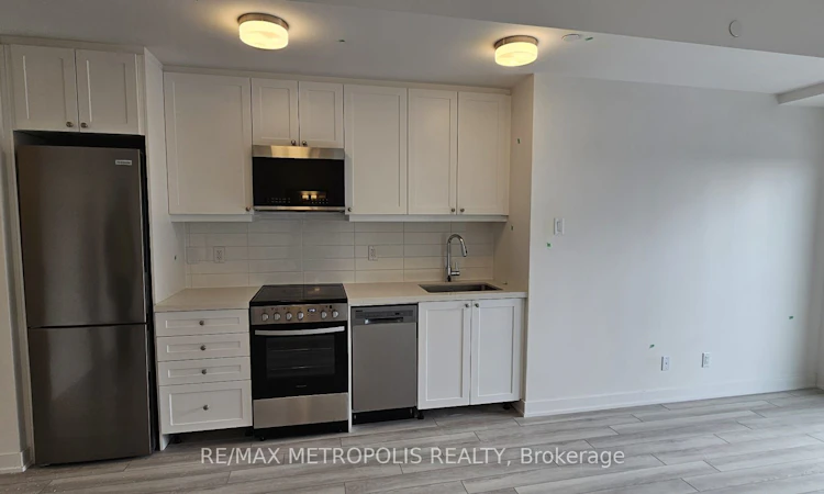 901-55 Clarington Boulevard