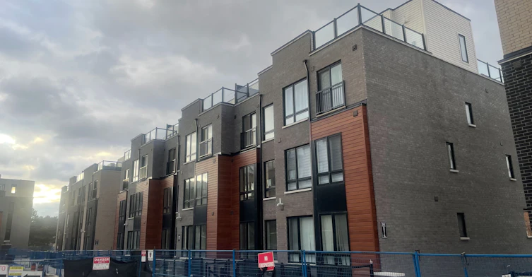 19-245 Mclevin Avenue, Toronto, ON, M1B 0E8